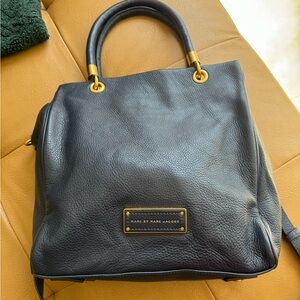 Marc Jacobs leather navy blue bag with gold hardware
